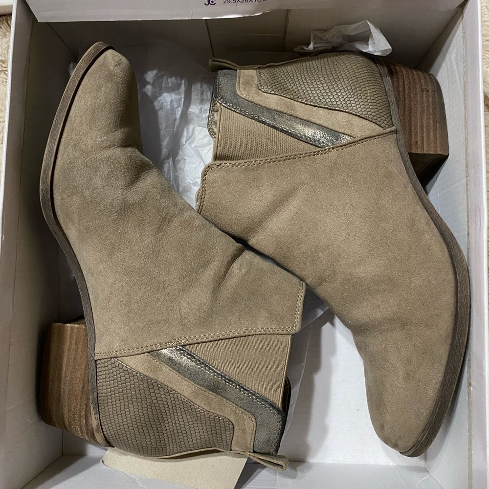 Madden Girl Taupe Booties